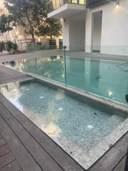 Mr Nehemiah Swimming Pool/beach *